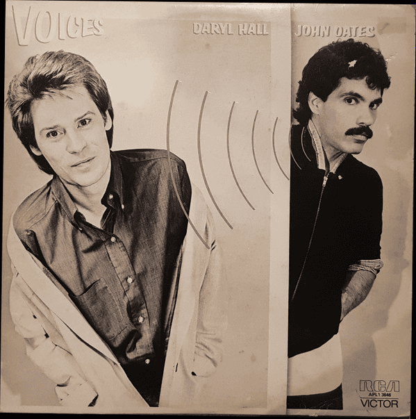 DARYL HALL & JOHN OATES - Voices (VG+/VG+) Vinyl